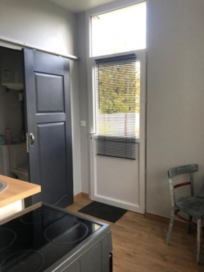 appartement indépendant dans jardin privé